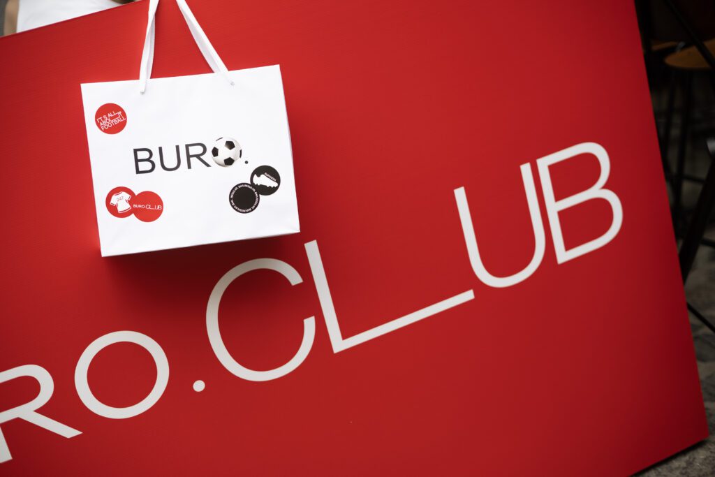buro. club event regular. bar